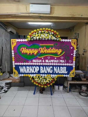 Papan Bunga di Pondok Bahar